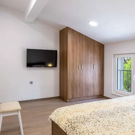 Apartment In 41678